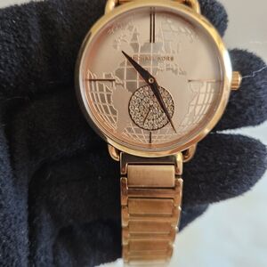 Michael Kors Rose Gold Watch – Needs Battery – Discoloration on Band